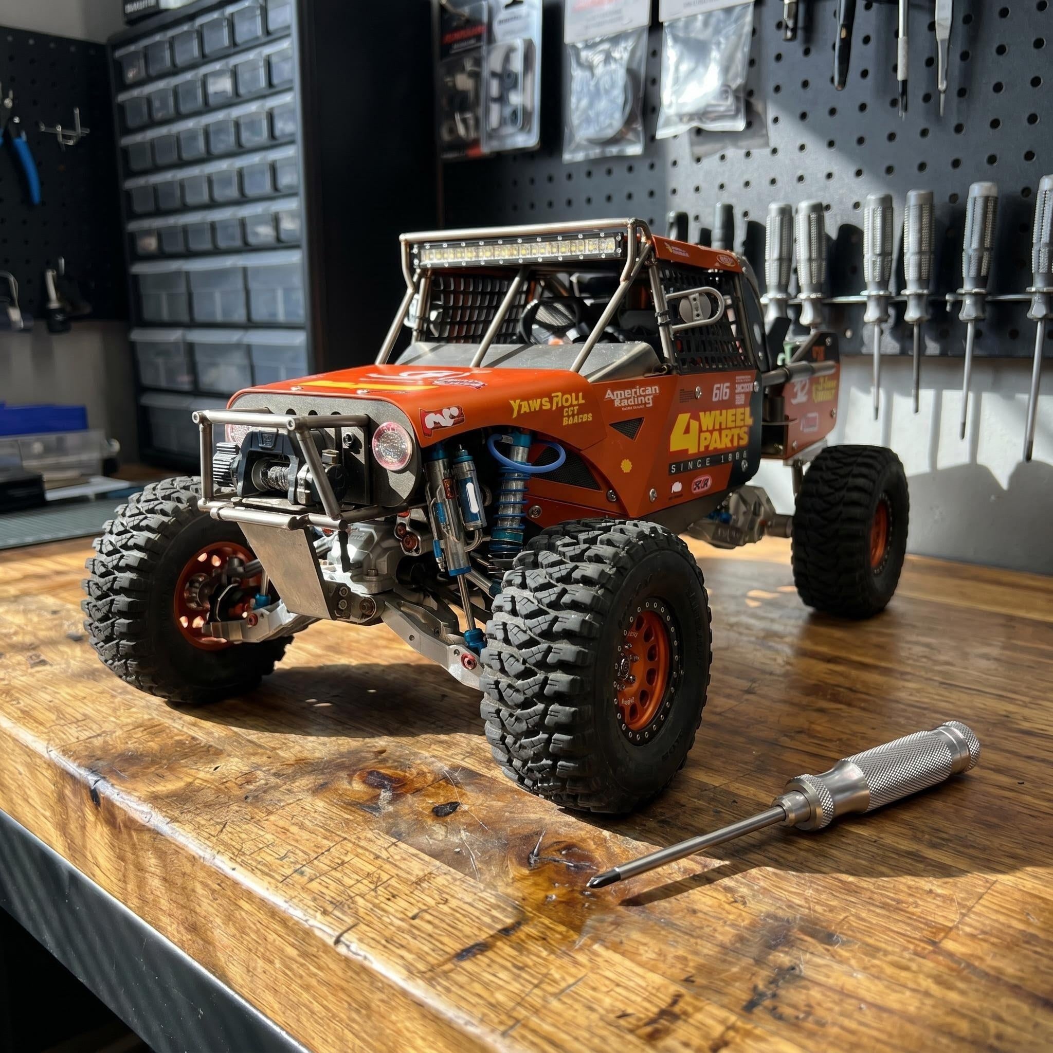 Orange 1/10 ultra4 titanium cage