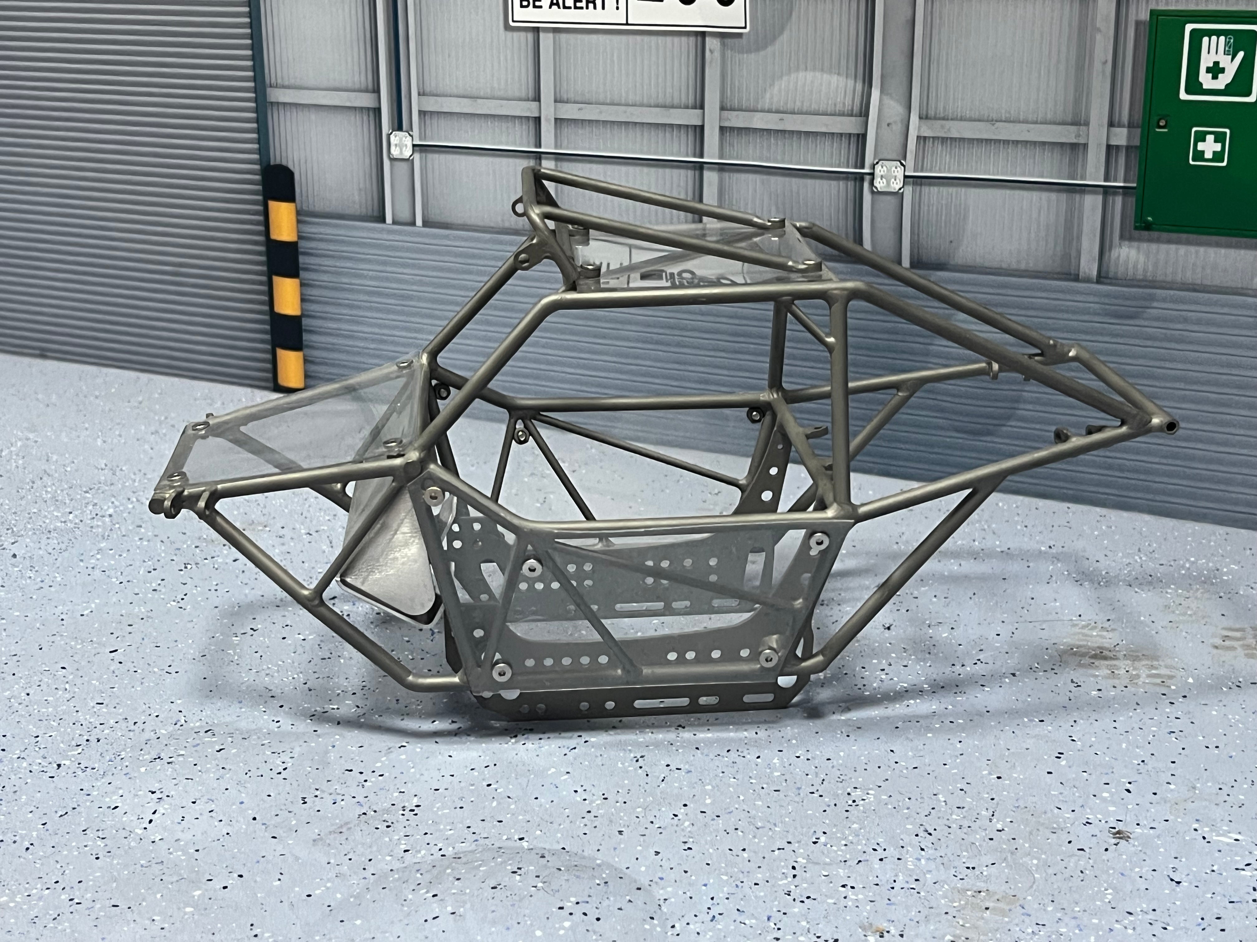 1/10 Scx10/capra Rock Rover Titanium Alloy Cage