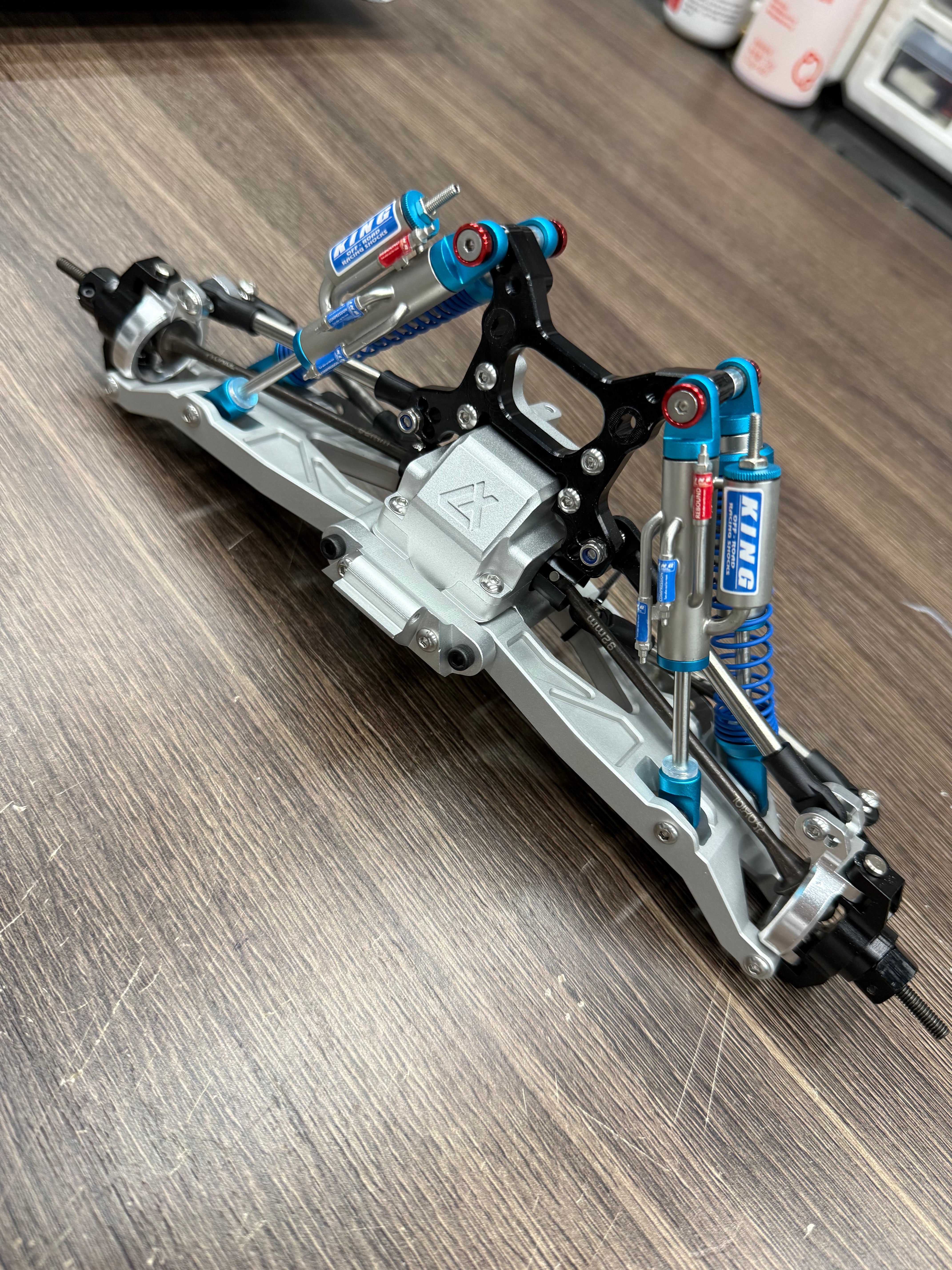 1/10 YETI front independent suspension