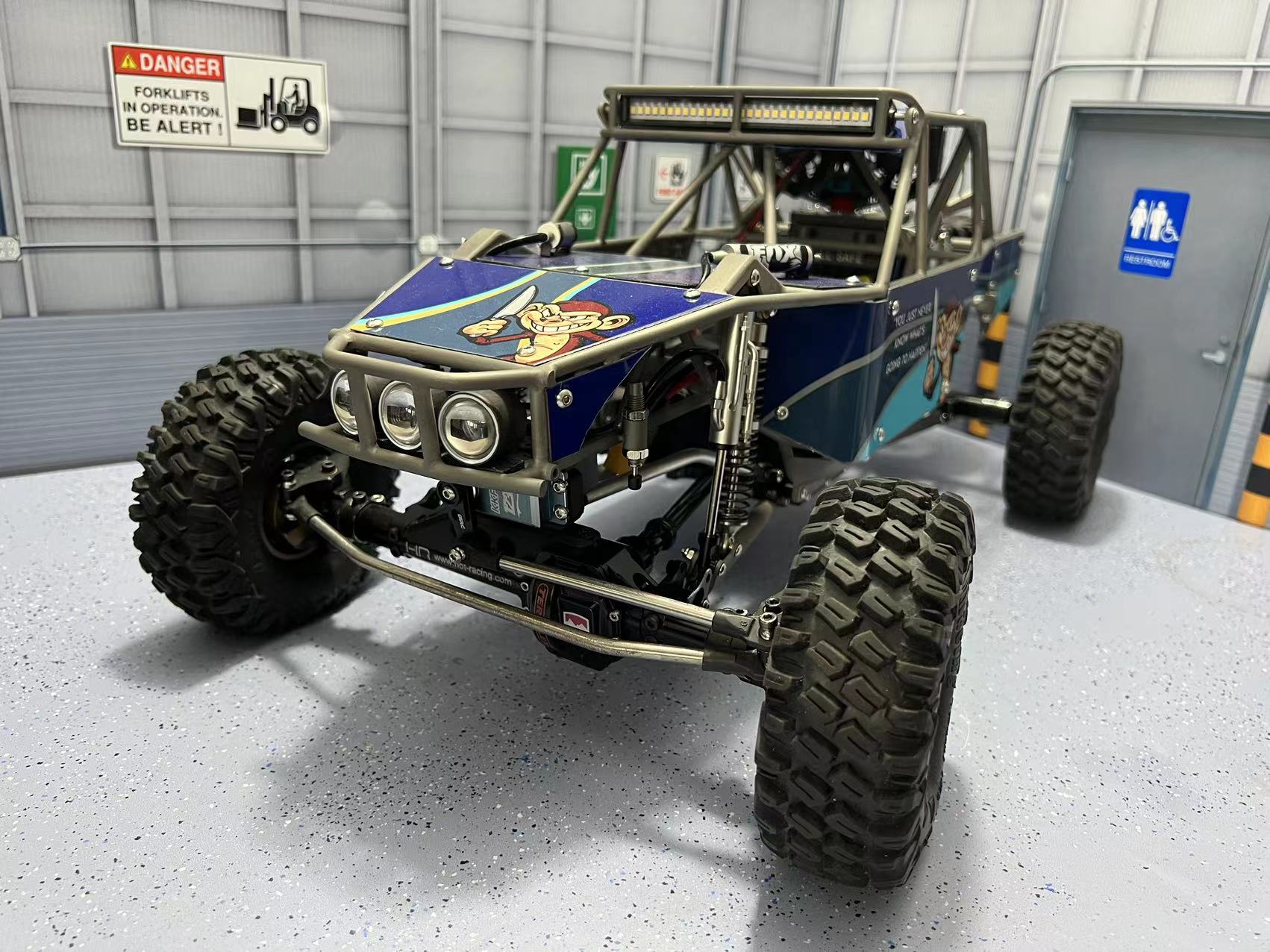 UT4 (monkey version)Titanium alloy cage customization