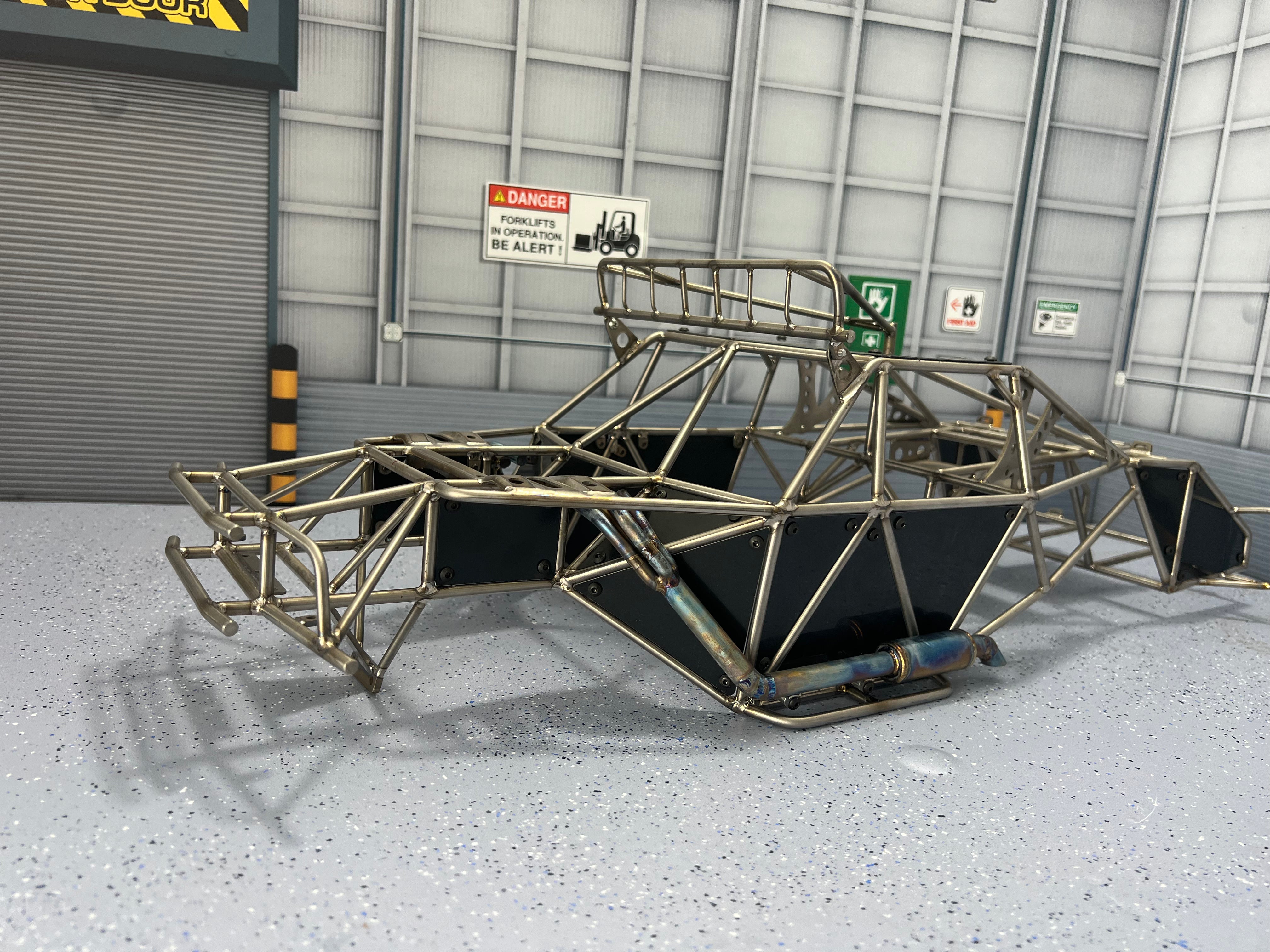 Titanium alloy metal pipe rack baja cage