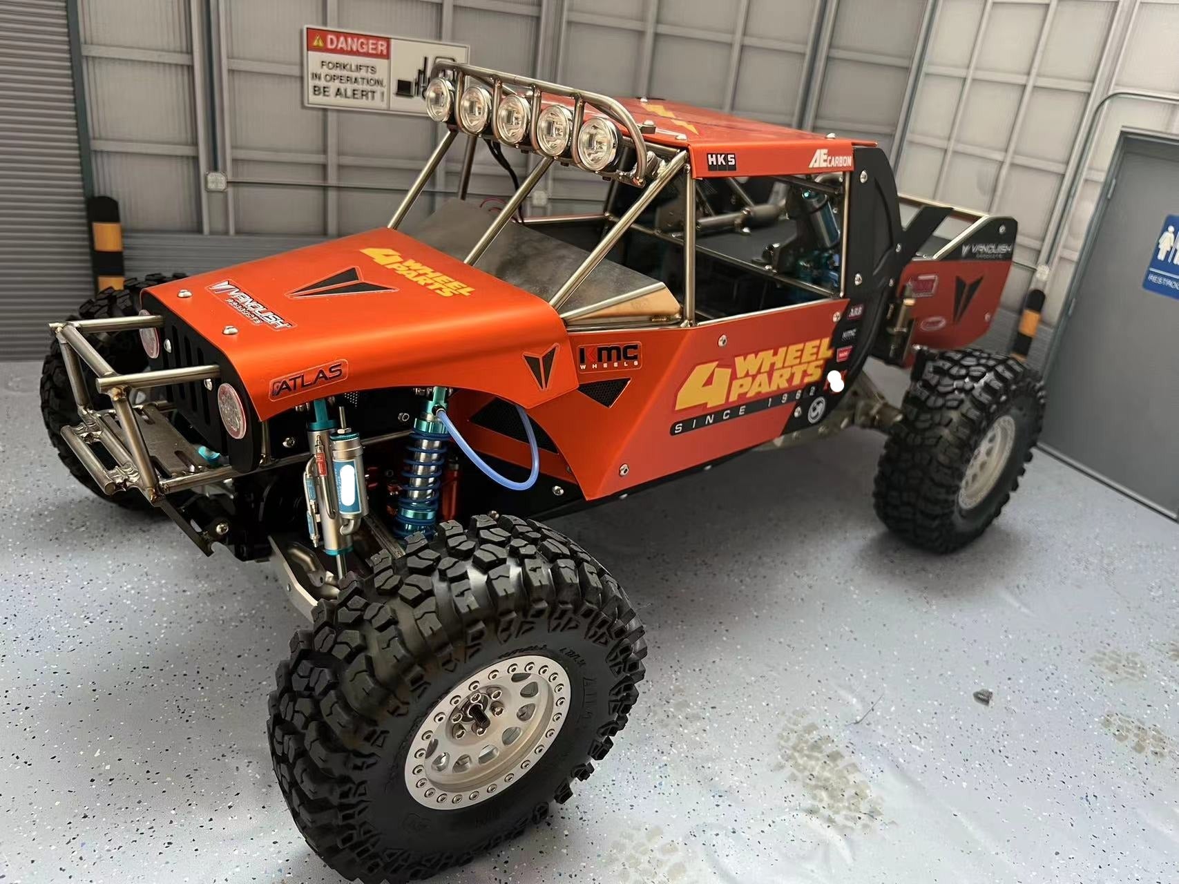 Orange 1/10 ultra4 titanium cage