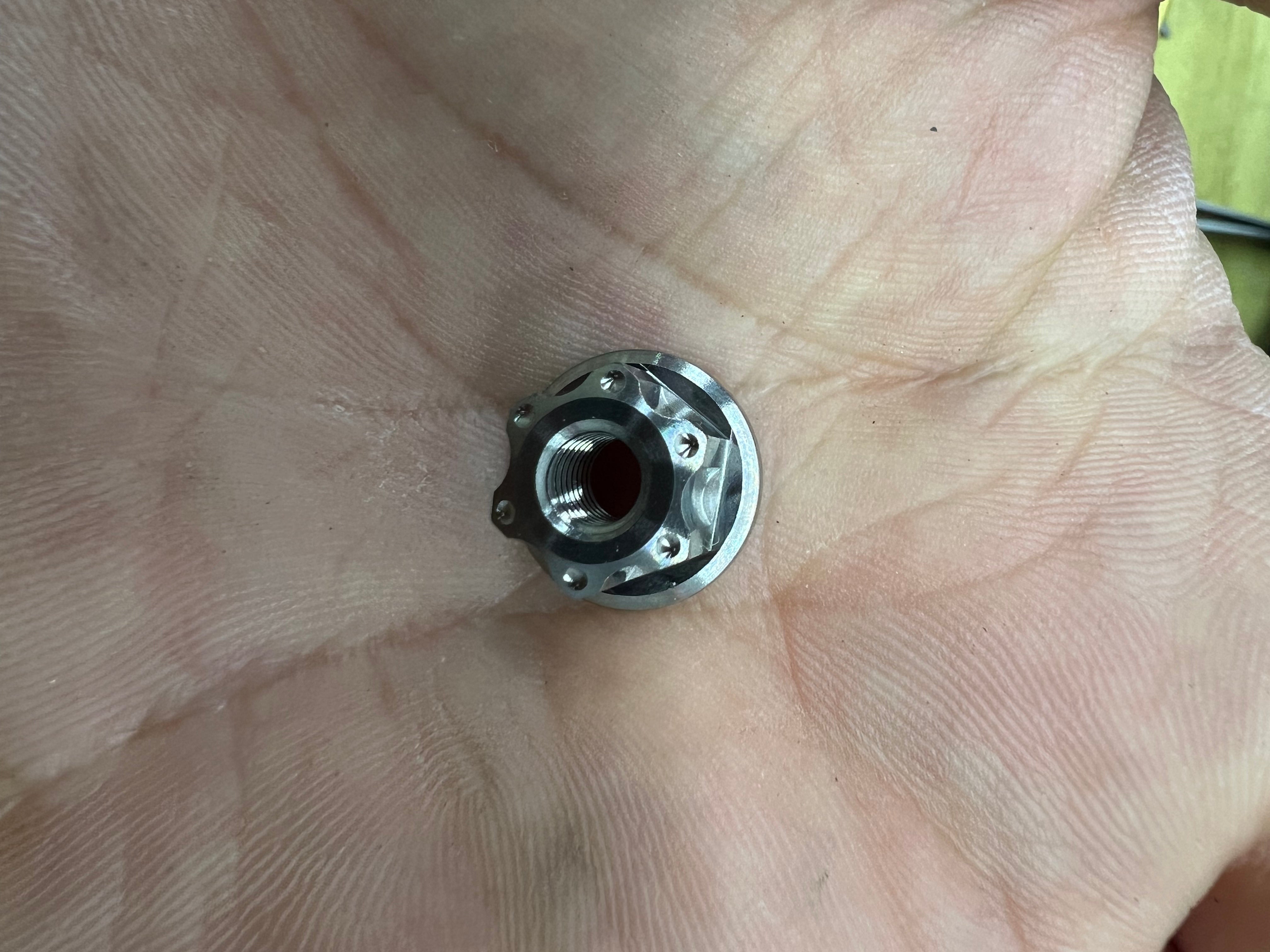 UDR titanium alloy metal screw