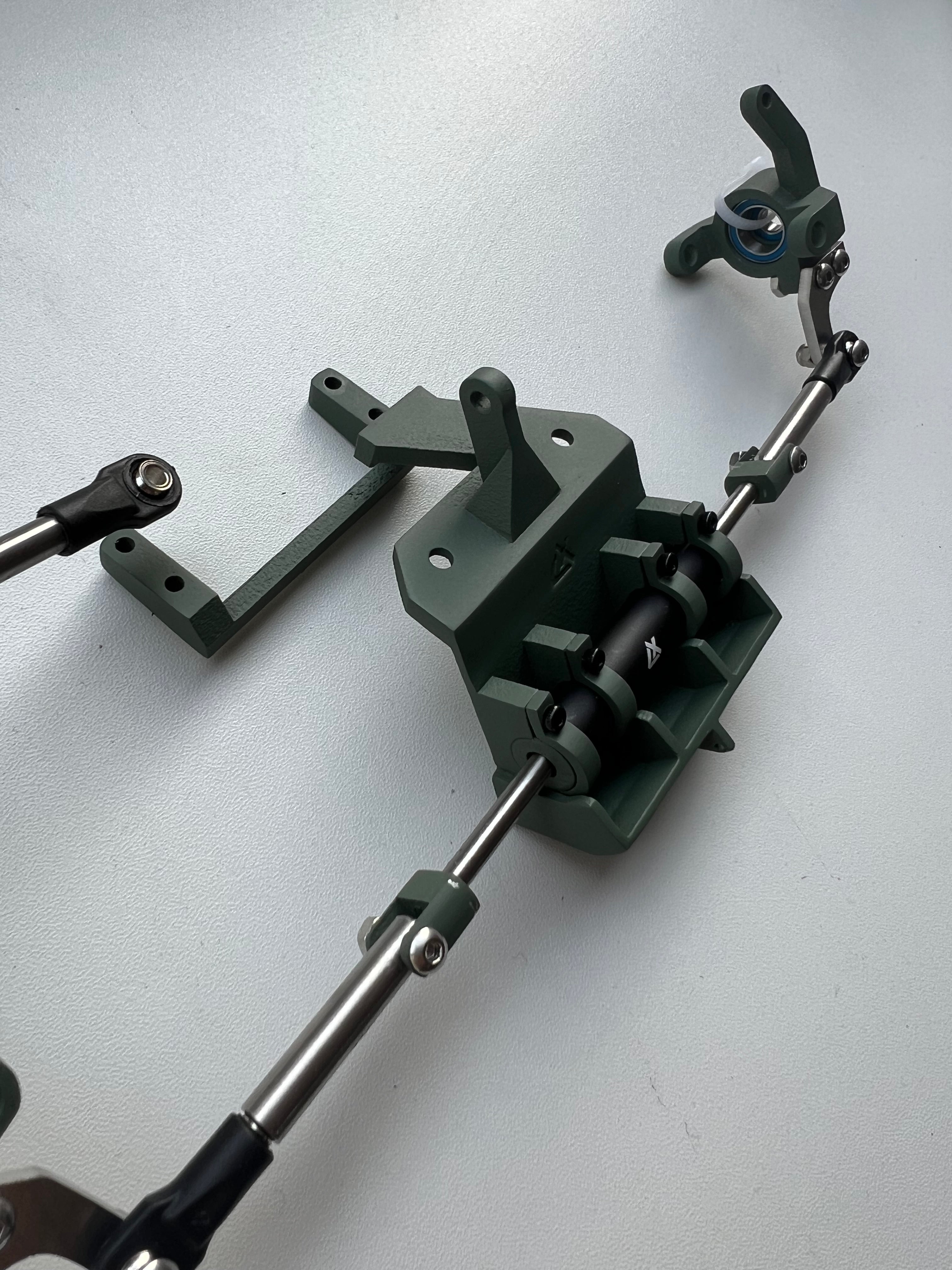 1/10 Axial Wraith simulated hydraulic steering system