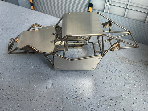 1/8 AXP8 Gilamon Titanium Cage Climbing Car