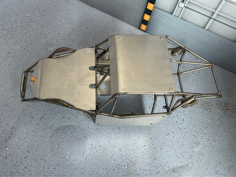 1/8 AXP8 Gilamon Titanium Cage Climbing Car