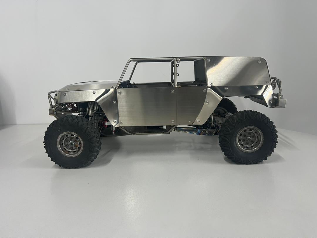 Handcrafted all-metal roll cage for FJ Cruiser, fully customized for the entire vehicle.
