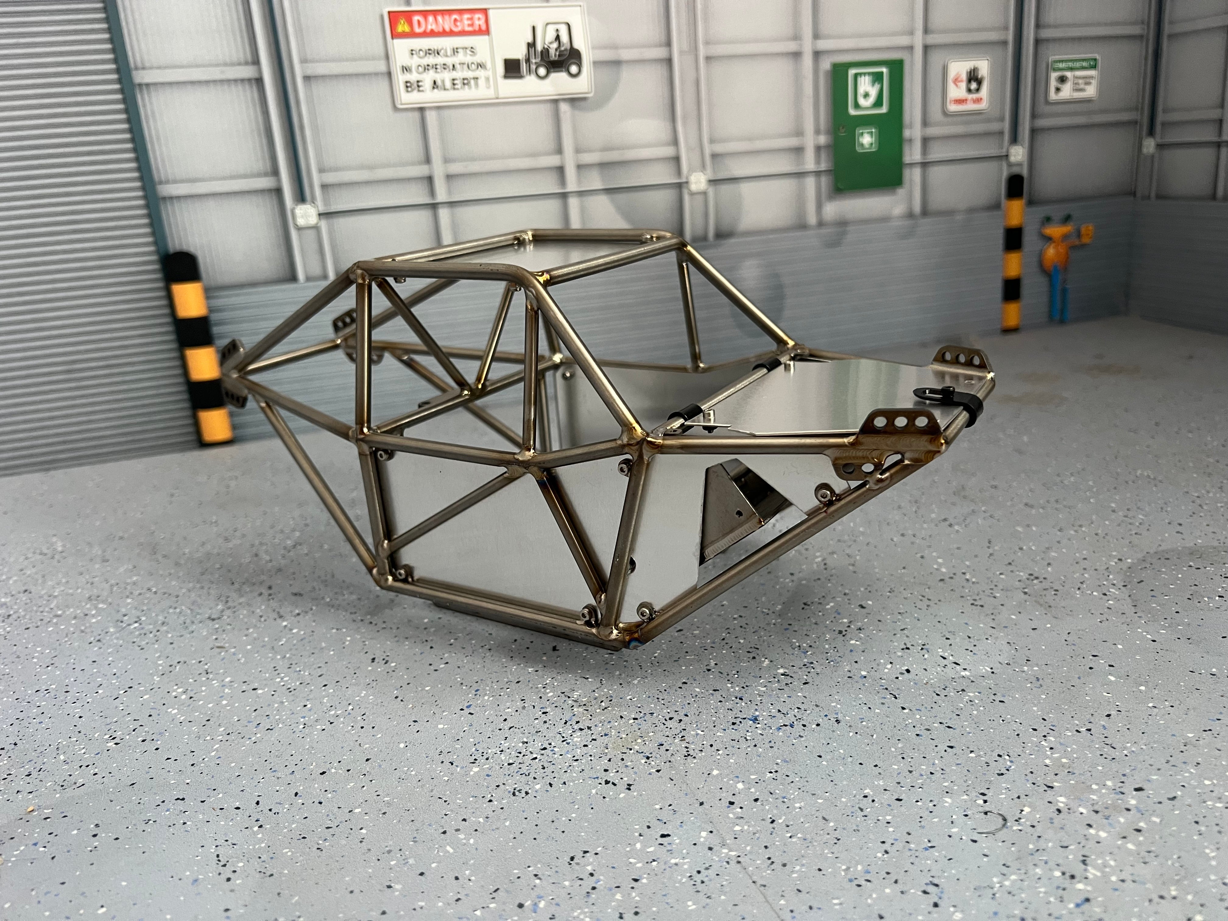 1/10 Scx10/capra Rock Rover Titanium Alloy Cage