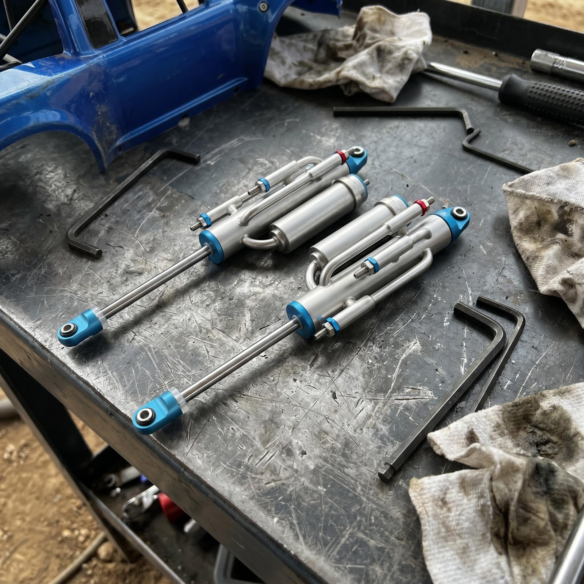 UDR1/7，LOSI SUPER BAJA REY2.0 1/6bypass shocks