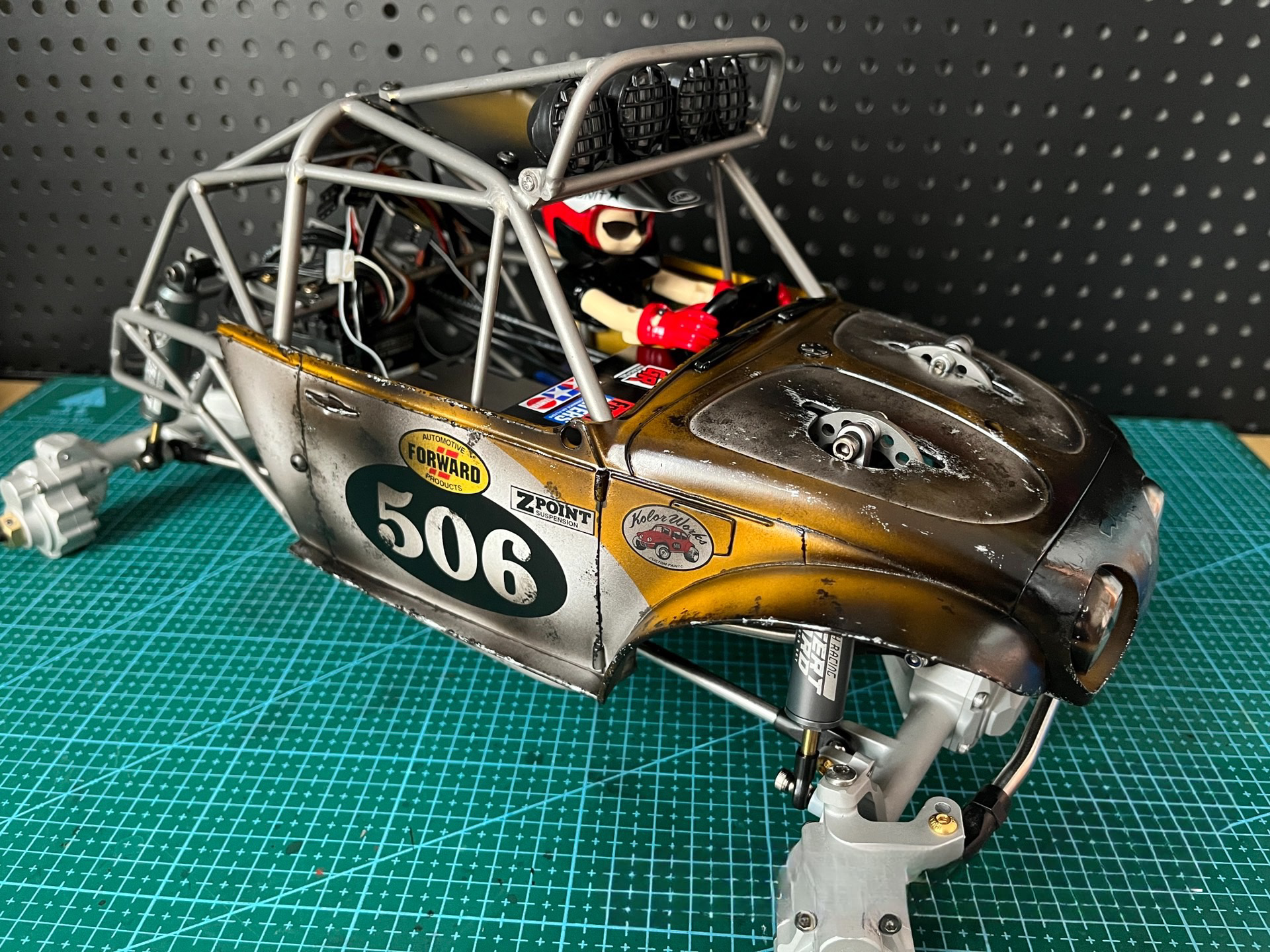 Titanium Alloy Beetle Cage