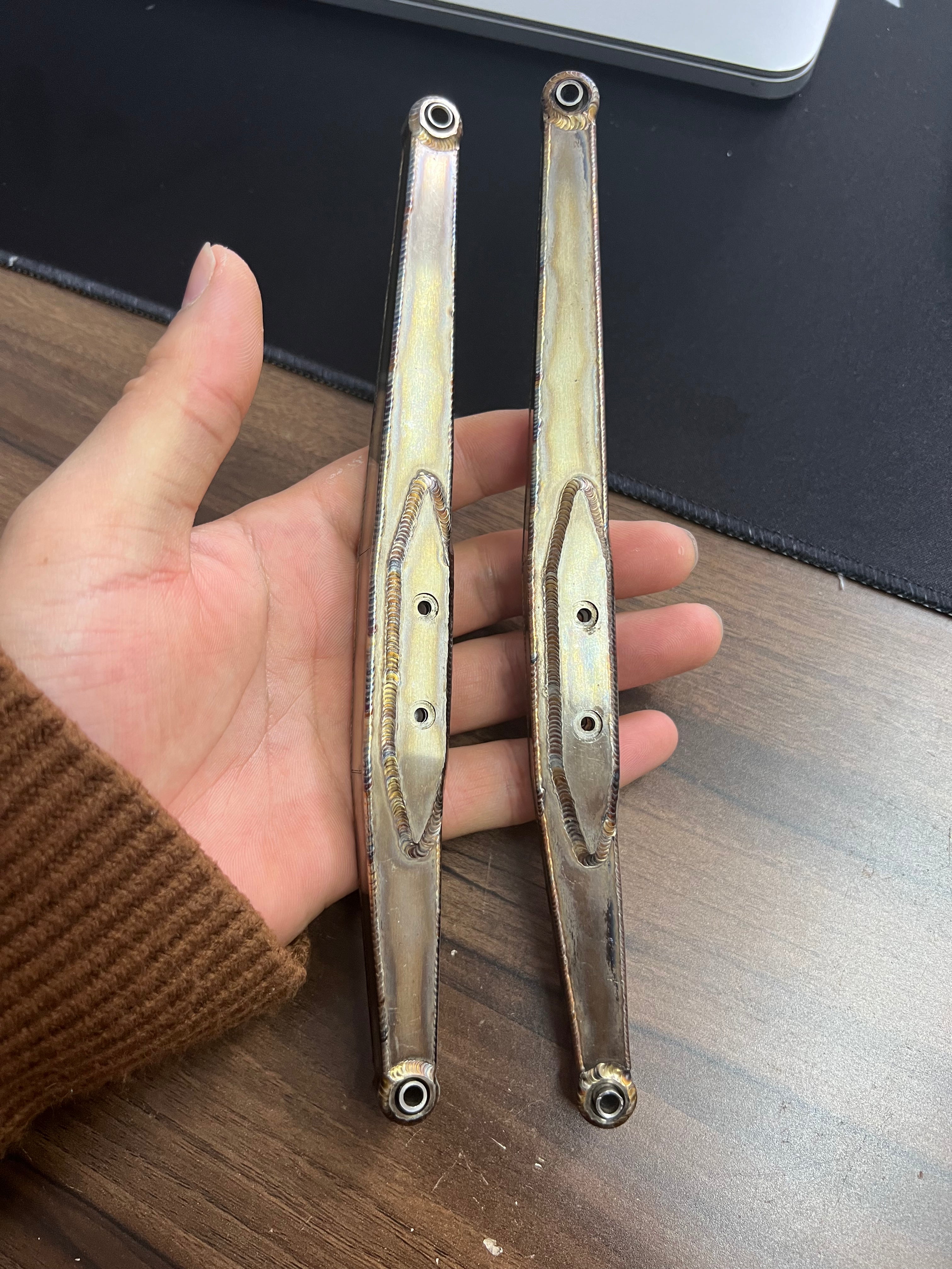 Pure manual welding version UDR/YETI trailing arm