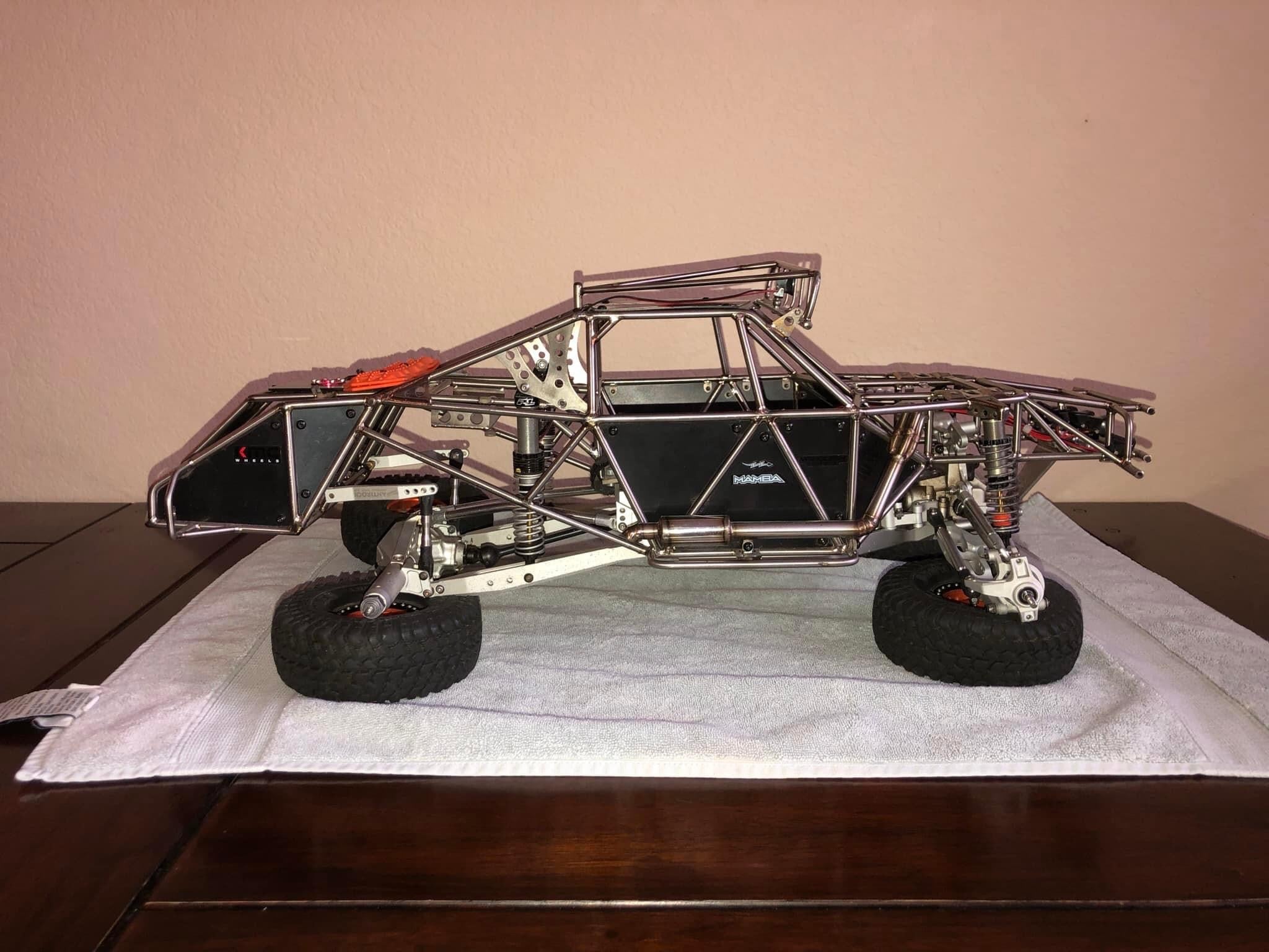 Titanium alloy metal pipe rack baja cage